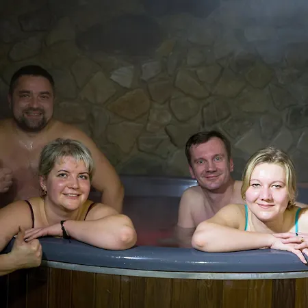 затишна домівка Hébergement de vacances *