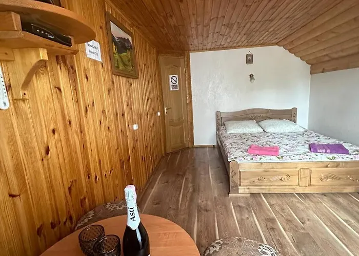 затишна домівка Slavske